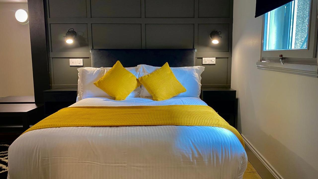 Siberia Bar & Hotel 阿伯丁 外观 照片
