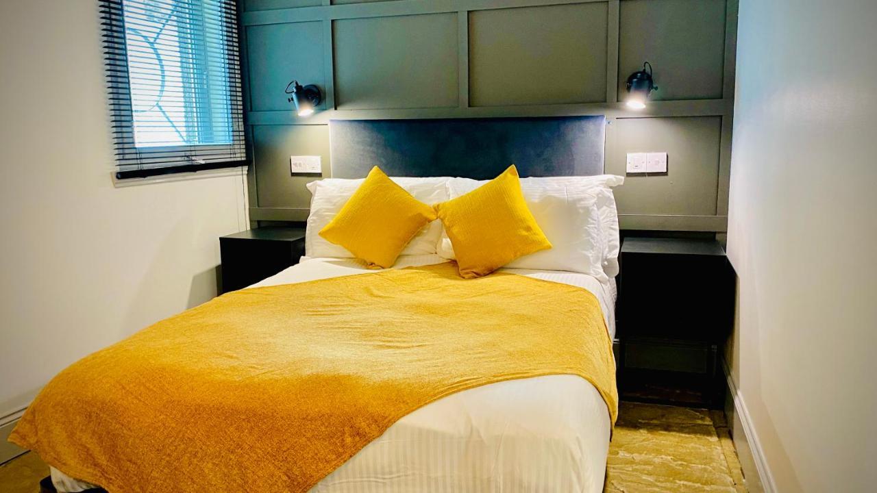 Siberia Bar & Hotel 阿伯丁 外观 照片