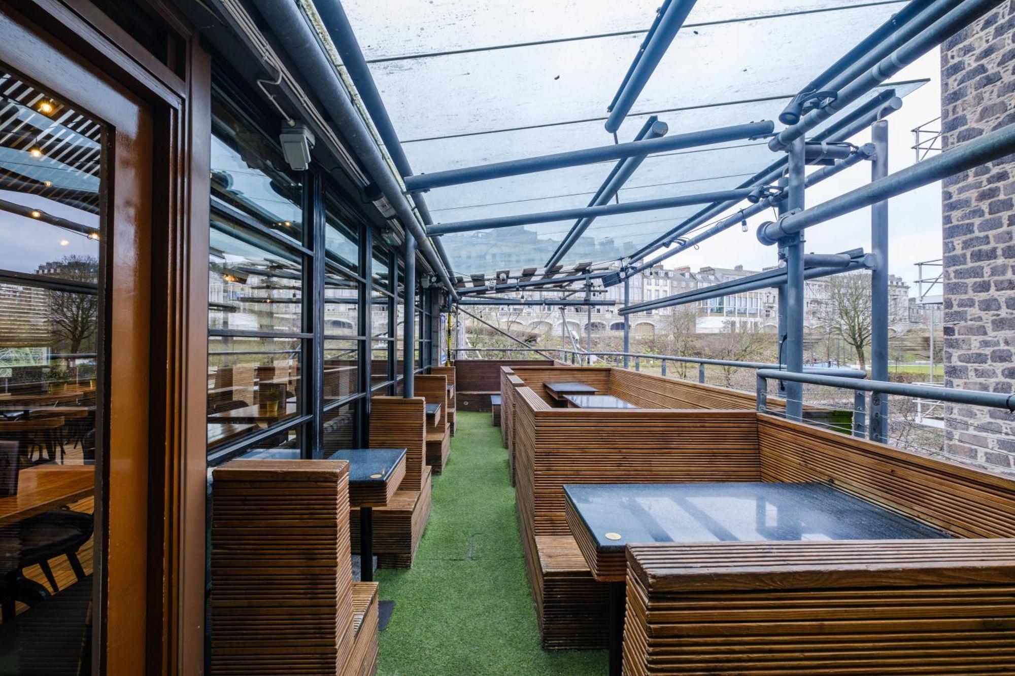 Siberia Bar & Hotel 阿伯丁 外观 照片
